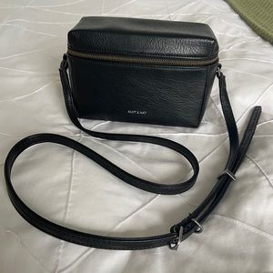 Black Matt & Nat handbag